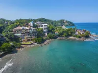 Casa Zen overlooking the Bay
