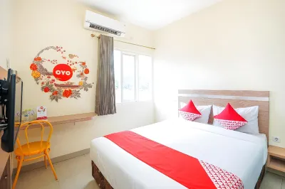 Pratisarawirya Hotel Hotels in Klampis Ngasem