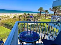 Oceanfront condo with patio, pool/pet friendly