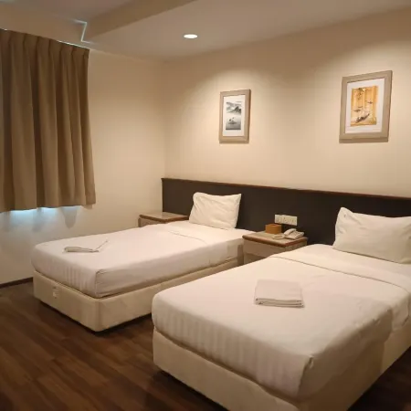 AMB LAI LAI HOTEL Отели в г. Лабуан