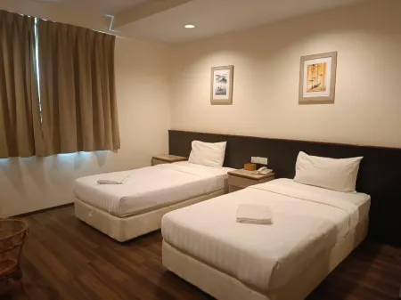 AMB LAI LAI HOTEL Отели рядом с достопримечательностью «Chimney»