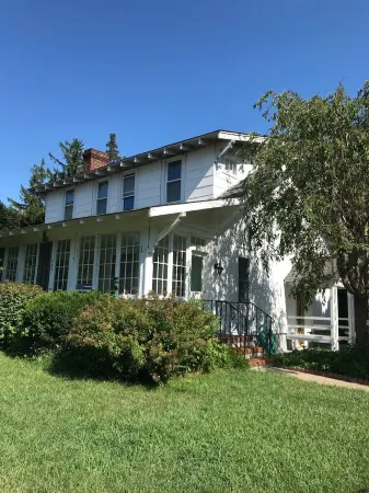 House of Classic Arts and Crafts North Fork