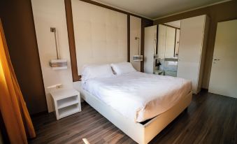 Acqua Resorts