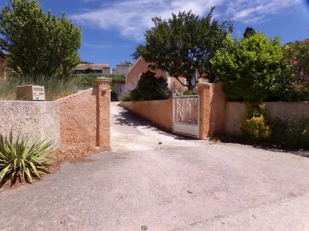 "LE BRIN DE LAVANDE " Small two-piece in Provencal drome