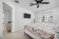 Sunrise Beach Villas - Stunning, Ocean View Poolside Villa With Beach Access