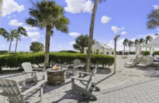 Sundial D310  Charming Beachfront Getaway! Hotels in Sanibel