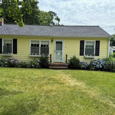 Priscilla Beach Cottage with Central AC