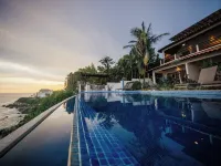 Tranquil Cliffside Apartment with Stunning Ocean Views