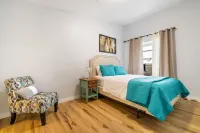 Cozy newly remodeled home close to major amenities in Connecticut a