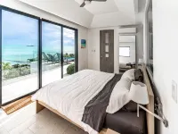 Modern Beachfront 5bed - 5bath with 2 pools and incredible view!!!