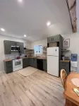 Private cozy Sauble Beach cottage, close to the nature & entertainment.