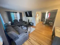 Cozy 4 bed 2 bath house located less than 4 minutes from the Richmond Airport.