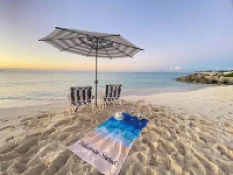 New! Beautiful "Bahamas Sunset" Ocean View! Walk to Pool/Casino! Private Beach