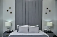 Glamorous, Luxurious, Stylish, Comfort & Class 1BR