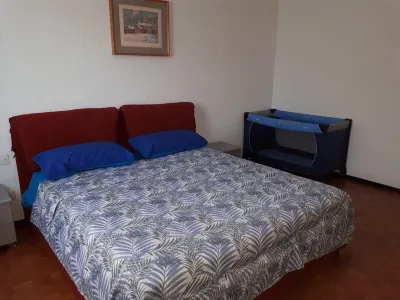 Quiet apartment in Mendrisio 10 minutes from Lake Como Hotels near FoxTown Factory Stores