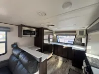 Mountain Shadows RV & MHC Các khách sạn ở Draper