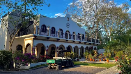 Luxurious Spanish Colonial Hacienda