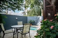 Amazing Villa with golf view  호텔