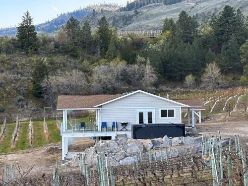 Oliver Oasis, Cab Franc: swim spa and 5 bdrm in the heart of wine country!