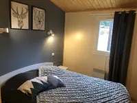 Charming individual chalet, very comfortable, located at the bottom of the ski slopes Hotels in Chamrousse