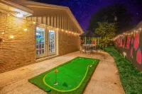 Beachcity 4BRs home amazing pool 12 Beds*Dickinson