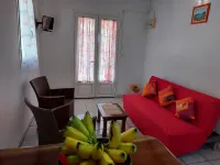 Charmant Gite Pour Vous Ressourcer au Calme Hotels in Sainte-Rose