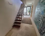 Exceptional villa with pool on the seafront