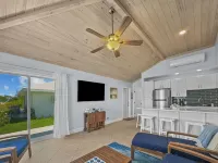 Pet Friendly, Golf Cart Included, Exuma Villa, Treasure Cay, Bahamas Hotels in Great Abaco