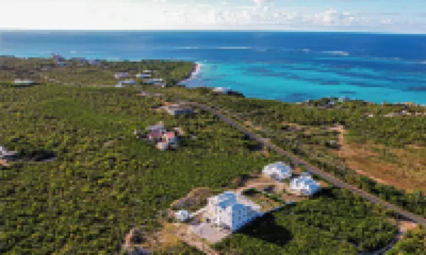 Zen is Private, Tranquil,  and Perfectly Located near Shoal Bay Beach!