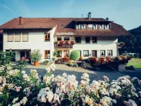 Schiebenrothenhof Hotels in Simonswald
