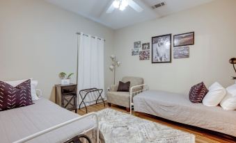 College Station Retreat Near Texas A and M!