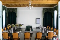 Araba Fenice Hotel Hotels in Predore