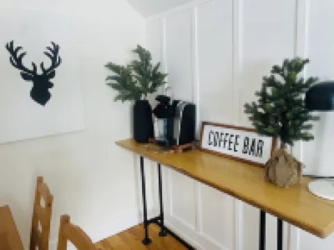 A loft retreat on a private street within walking distance to downtown!