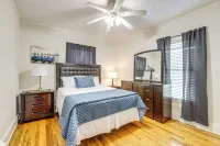 Main Street Home: 1 Mi to Callaway Gardens - 停車場