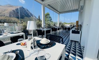 Marina Boutique Rooms