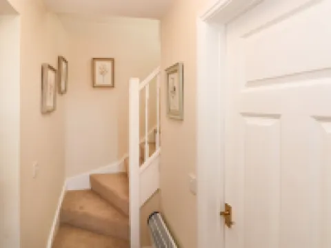 Ffau'r Ddraig Hotels in Llanelli