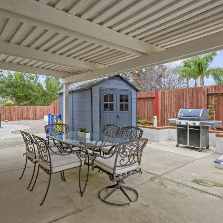 Explore Ramona's Vineyards: Tranquil Home w/ Yard
