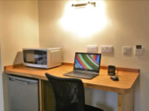 Central Hotel Gloucester by Roomsbooked Hotels in Gloucester