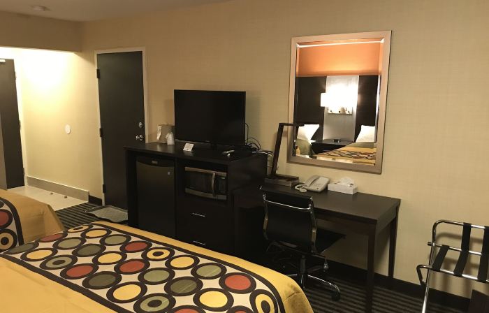 Bay Hill Inns & Suites