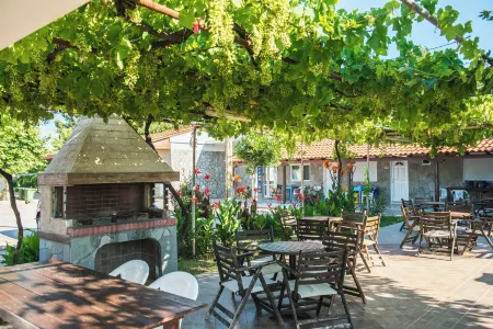 Santa Rosa Hotel & Beach