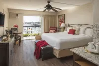 Cove Inn on Naples Bay