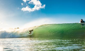 99 Surf Lodge