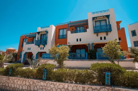 Faraana Heights Aqua Park Отели рядом с достопримечательностью «Бей- Набк»