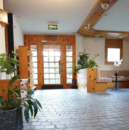 Hotel Schiffahrt Отели в г. Обстальден