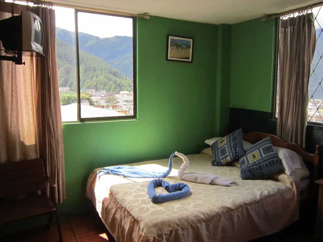 Hotel Llanovientos - Banos