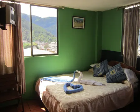 オステリア リャノビエントス バーニョスのホテル