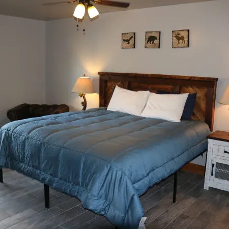 Columbine Inn Отели в г. Лаример Каунти
