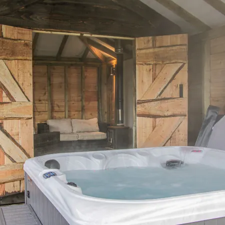 Hillside Lodge