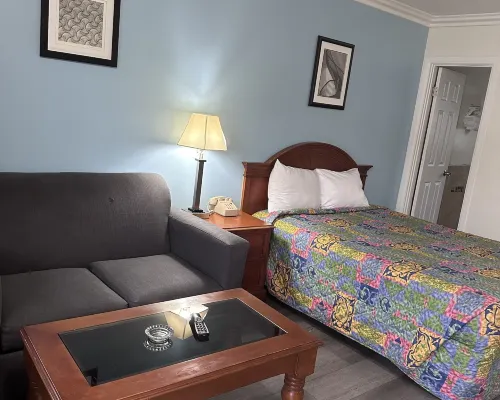 Willow Tree Lodge Hotels in Fullerton
