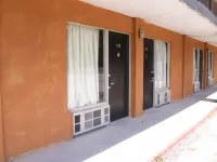 Inn of Knoxville - Bãi đậu xe